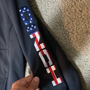 Worn once cinch American Flag jacket
